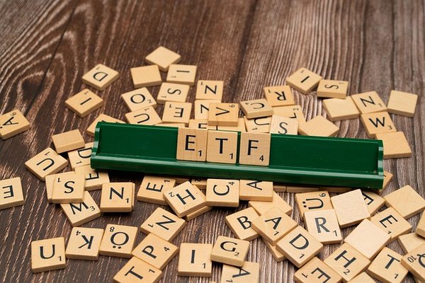 Investir malin avec les etf en belgique : guide 2025